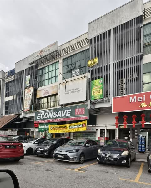 Kedai / Pejabat untuk Dijual di Bandar Pinggiran Subang (Shah Alam) - SWEE HOO CHEW - Exterior - PropertyGuru.com.my