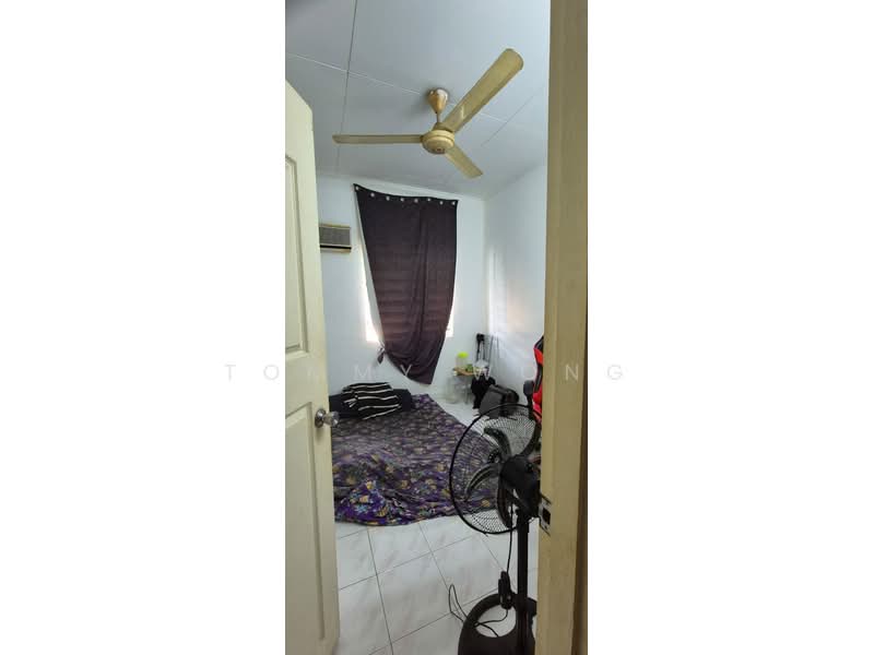 2-storey Terraced House for Sale in Taman Seri Bahagia (Cheras) - Tommy Wong - Bedroom - PropertyGuru.com.my