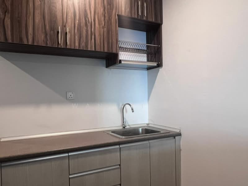 Service Residence for Rent at i-SOHO @ i-City - Wan Azima - Kitchen - PropertyGuru.com.my