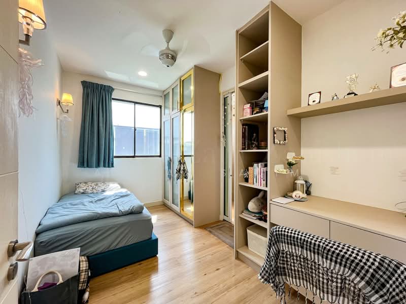 Semi-Detached House for Sale in Denai Alam (Shah Alam) - Adibah Salim - Bedroom - PropertyGuru.com.my
