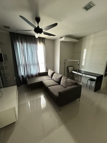Ritze Perdana 2 untuk Untuk Dijual - RM 350,000, Mac 2026 - Living Room - PropertyGuru.com.my