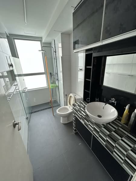 Ritze Perdana 2 untuk Untuk Dijual - RM 350,000, Mac 2026 - Bathroom - PropertyGuru.com.my