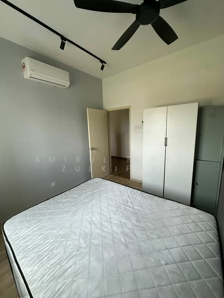 Lakefront Homes untuk Untuk Disewa - RM 1,900 /bulan, Mac 2026 - Bedroom - PropertyGuru.com.my