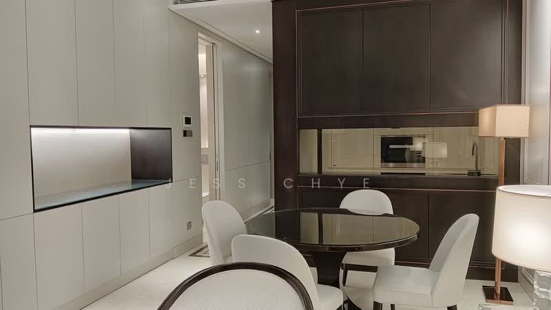 Pavilion Suites untuk Untuk Disewa - RM 6,000 /bulan, Mac 2026 - Dining Room - PropertyGuru.com.my