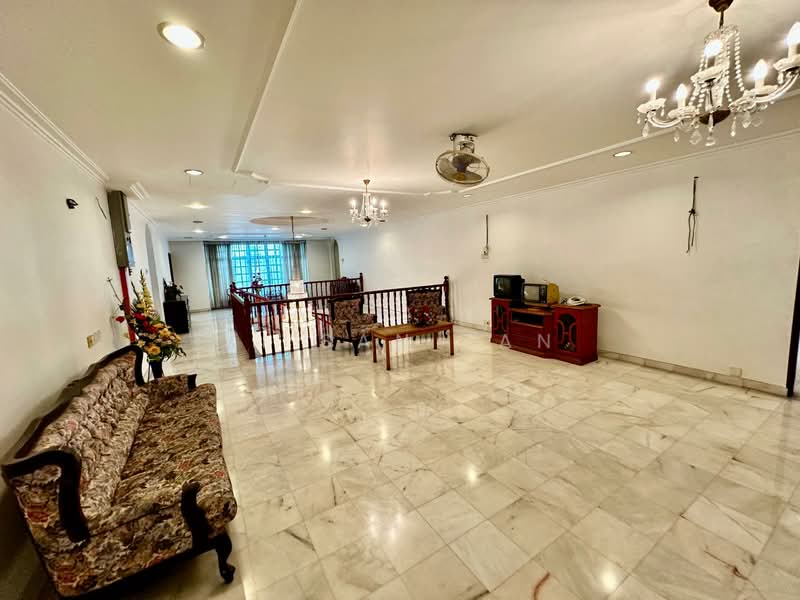 Bungalow for Sale in Teluk Pulai (Klang) - Xi San Tan - Living Room - PropertyGuru.com.my