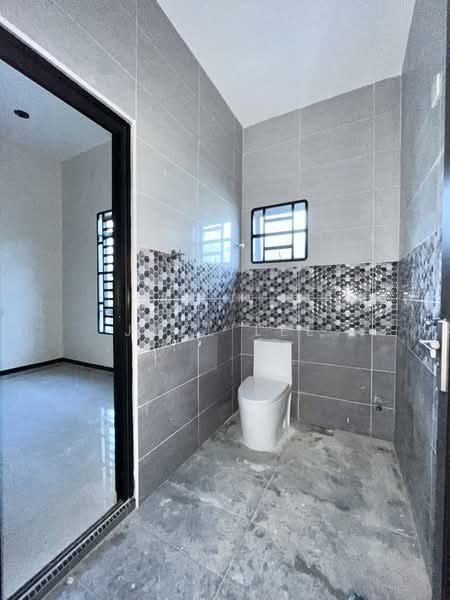 Bungalow for Sale in Temoh (Perak) - Joel Lee - Bathroom - PropertyGuru.com.my