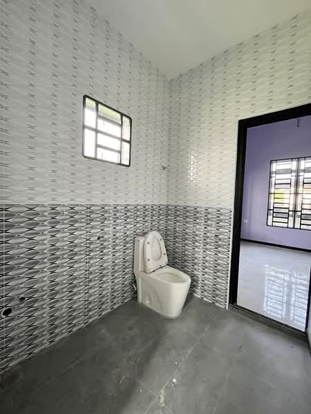 Bungalow for Sale in Temoh (Perak) - Joel Lee - Bathroom - PropertyGuru.com.my