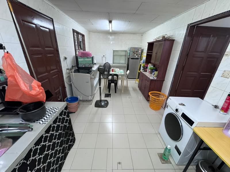 Taman Johor Tamans Johors Taman Johors untuk Untuk Dijual - RM 490,000, Mac 2026 - Kitchen - PropertyGuru.com.my