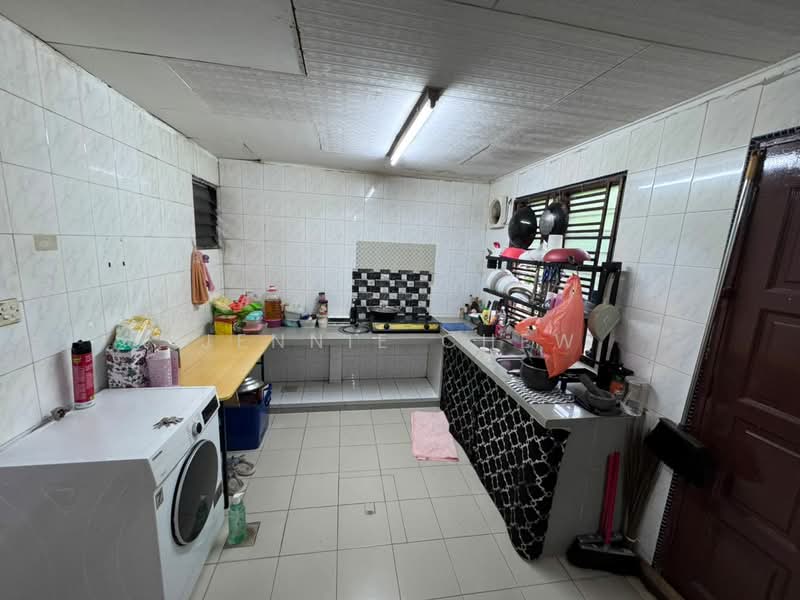 Taman Johor Tamans Johors Taman Johors untuk Untuk Dijual - RM 490,000, Mac 2026 - Kitchen - PropertyGuru.com.my