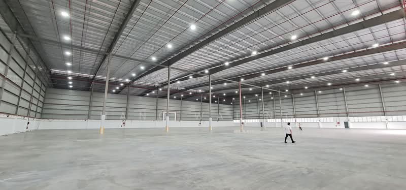 Warehouse for Rent in Shah Alam (Selangor) - Hang Wai Ng - Interior - PropertyGuru.com.my
