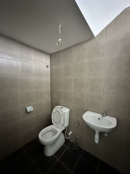 Kedai untuk Disewa di Seremban (Negeri Sembilan) - KC Lo - Bathroom - PropertyGuru.com.my