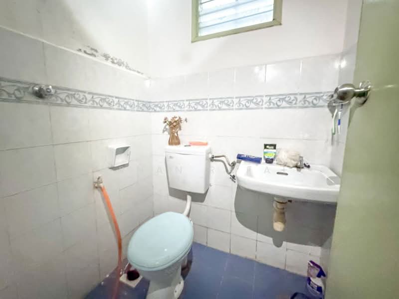 Alam Perdana untuk Untuk Dijual - RM 320,000, Mac 2026 - Bathroom - PropertyGuru.com.my