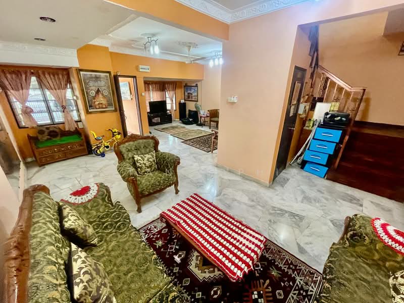 2-storey Terraced House for Sale in Usj 11 (Subang Jaya) - Intan Sophia - Living Room - PropertyGuru.com.my