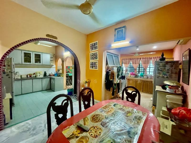 2-storey Terraced House for Sale in Usj 11 (Subang Jaya) - Intan Sophia - Kitchen - PropertyGuru.com.my