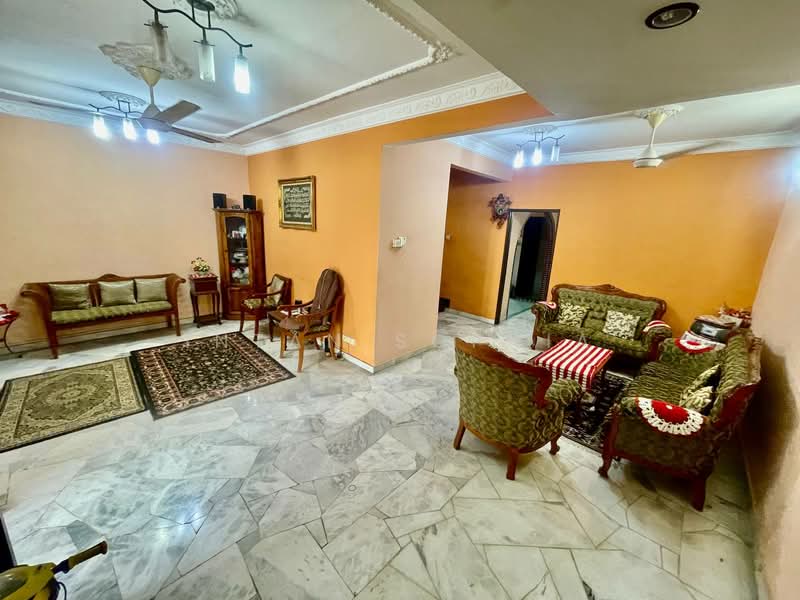 2-storey Terraced House for Sale in Usj 11 (Subang Jaya) - Intan Sophia - Living Room - PropertyGuru.com.my