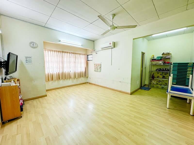 2-storey Terraced House for Sale in Kota Damansara (Selangor) - Masnizah Arifin - Living Room - PropertyGuru.com.my