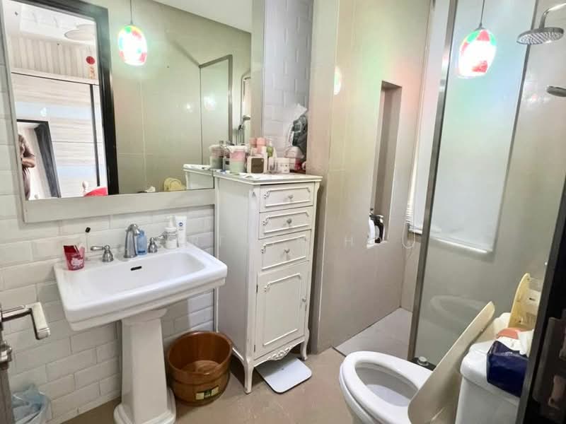 Quayside Condominium untuk Untuk Dijual - RM 1,850,000, Mac 2026 - Bathroom - PropertyGuru.com.my