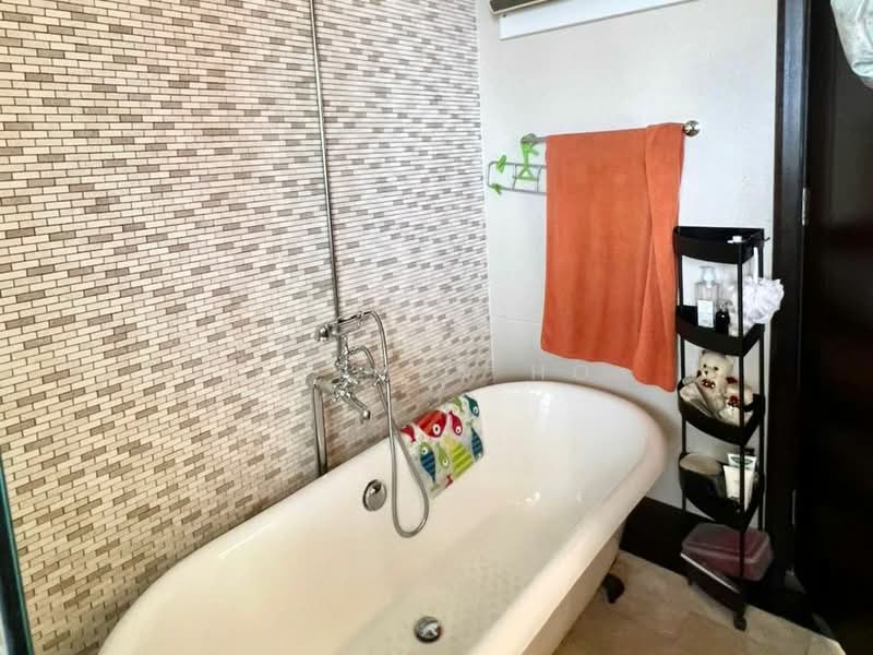 Quayside Condominium untuk Untuk Dijual - RM 1,850,000, Mac 2026 - Bathroom - PropertyGuru.com.my