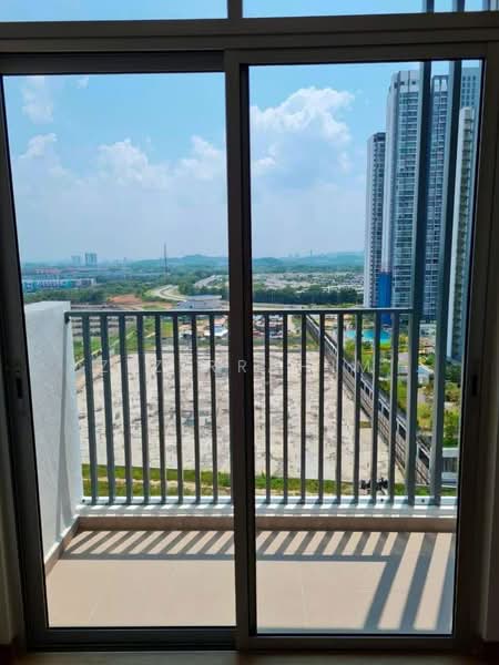 Lakefront Homes untuk Untuk Disewa - RM 1,800 /bulan, Mac 2026 - Balcony - PropertyGuru.com.my