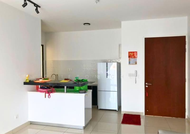 Service Residence for Sale at Woodsbury Suites - Clifton Chee - Kitchen - PropertyGuru.com.my