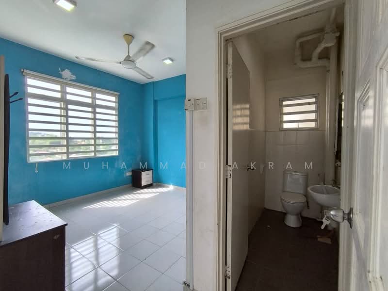 Condominium for Rent at Desa Pelangi Condominium - Muhammad Akram - Bedroom - PropertyGuru.com.my