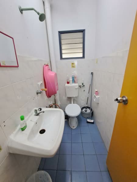 2-storey Terraced House for Sale in Seri Kembangan (Selangor) - Mohammad Din Majid - PropertyGuru.com.my