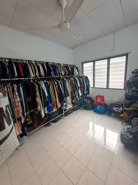 2-storey Terraced House for Sale in Seri Kembangan (Selangor) - Mohammad Din Majid - PropertyGuru.com.my