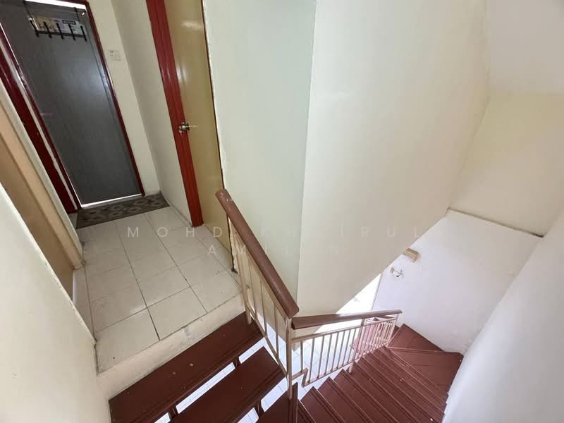 2-storey Terraced House for Sale in Taman Putra Perdana (Puchong) - Mohd Khairul Amilin - Entrance - PropertyGuru.com.my