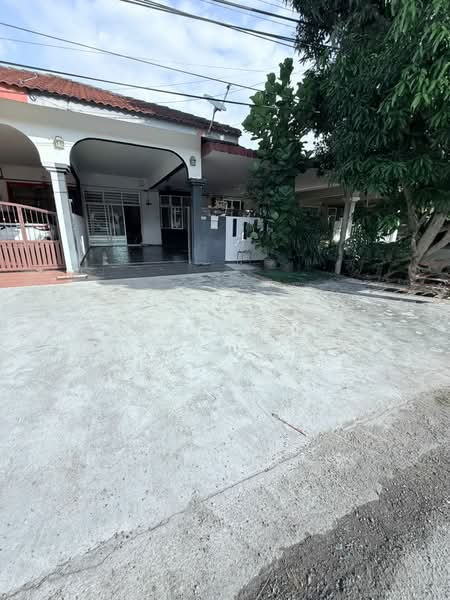 1-storey Terraced House for Sale in Muar (Johor) - Jimmy . - Exterior - PropertyGuru.com.my