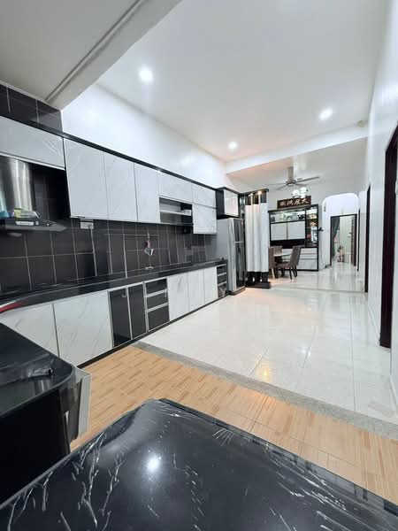 1-storey Terraced House for Sale in Muar (Johor) - Jimmy . - Kitchen - PropertyGuru.com.my