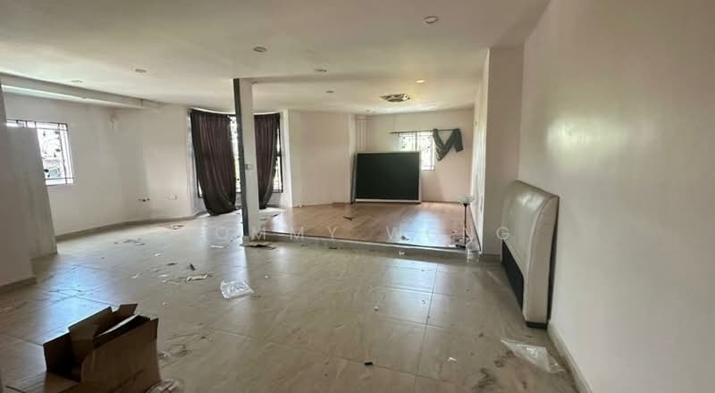 2-storey Terraced House for Sale in Taman Cheras Indah (Ampang) - Tommy Wong Phang - Living Room - PropertyGuru.com.my