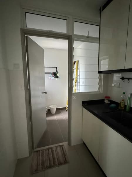 Dwiputra Residences untuk Untuk Disewa - RM 2,500 /bulan, Mac 2026 - Kitchen - PropertyGuru.com.my