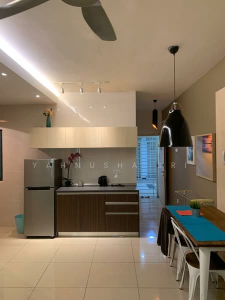 Service Residence for Rent at Vista Alam - Yahnusha Sri - Kitchen - PropertyGuru.com.my