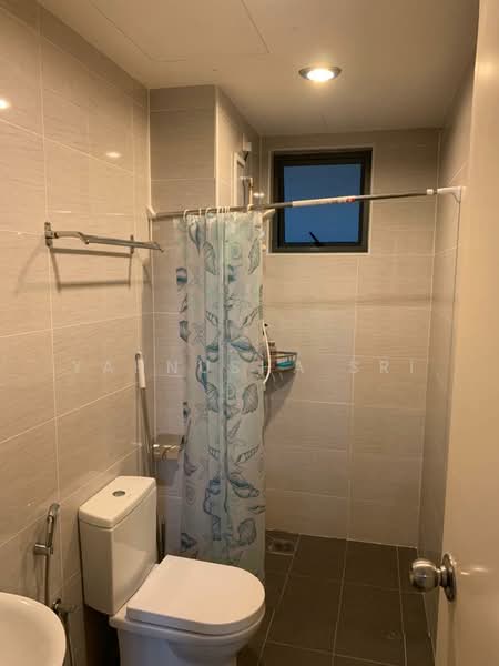 Service Residence for Rent at Vista Alam - Yahnusha Sri - Bathroom - PropertyGuru.com.my