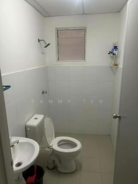 Apartment for Rent at Denai Nusantara - SAMMY TEO - Bathroom - PropertyGuru.com.my