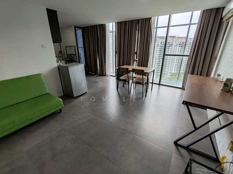 Empire Damansara (Empire SOHO 2) untuk Untuk Disewa - RM 1,350 /bulan, Mac 2026 - Living Room - PropertyGuru.com.my