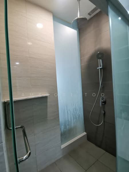 Service Residence for Sale at Cyperus @ Tropicana Gardens - Ambrose Too - Bathroom - PropertyGuru.com.my