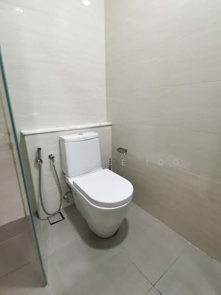 Service Residence for Sale at Cyperus @ Tropicana Gardens - Ambrose Too - Bathroom - PropertyGuru.com.my