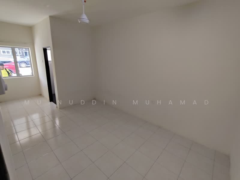 1-storey Terraced House for Rent in Teluk Intan (Perak) - Muinuddin Muhamad - Interior - PropertyGuru.com.my