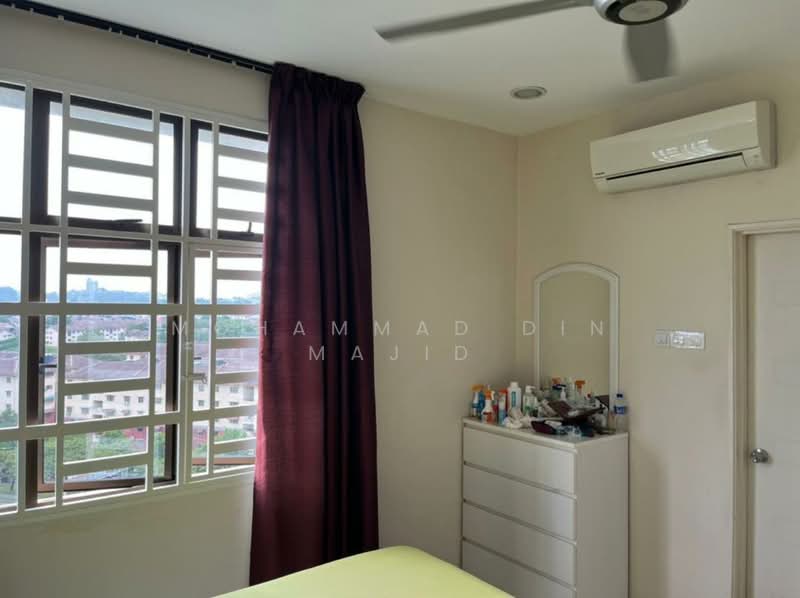 Condominium for Sale at Kristal View - Mohammad Din Majid - PropertyGuru.com.my
