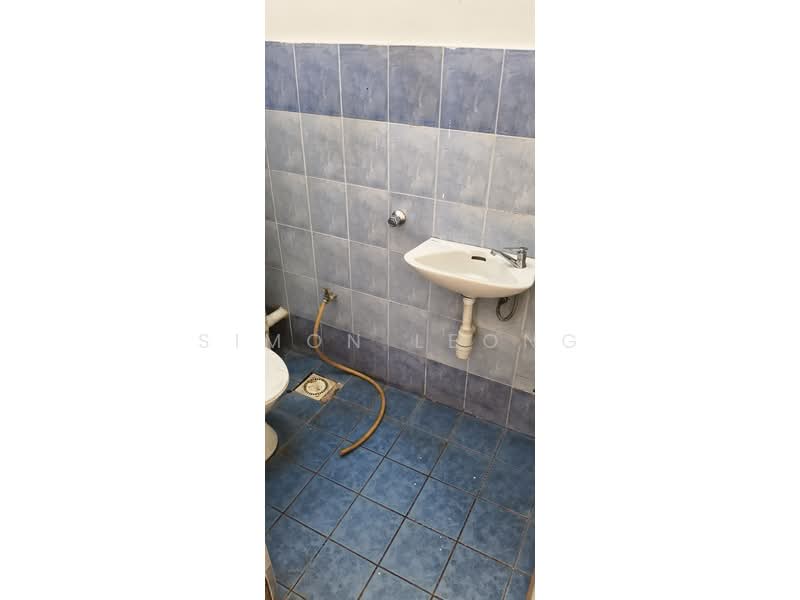 Apartment for Rent at Mentari Court - Simon Leong - Bathroom - PropertyGuru.com.my