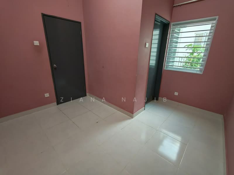 2-storey Terraced House for Sale in Puncak Alam (Selangor) - Ziana Najib - Interior hillpark puncak alam - PropertyGuru.com.my