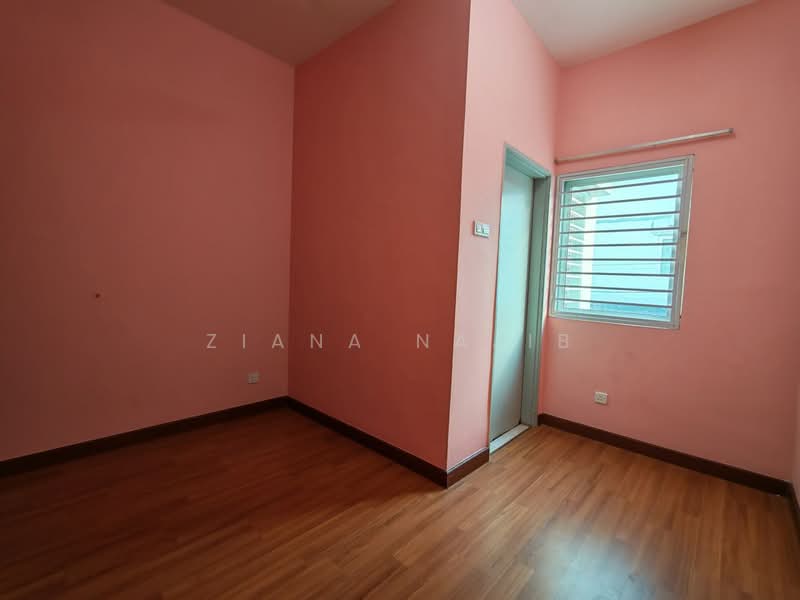 2-storey Terraced House for Sale in Puncak Alam (Selangor) - Ziana Najib - Interior hillpark puncak alam - PropertyGuru.com.my