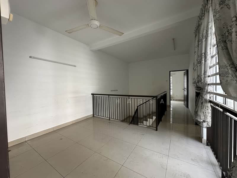 Rumah Teres 2 Tingkat untuk Dijual di Puncak Bestari (Puncak Alam) - Nazri Hassan - PropertyGuru.com.my