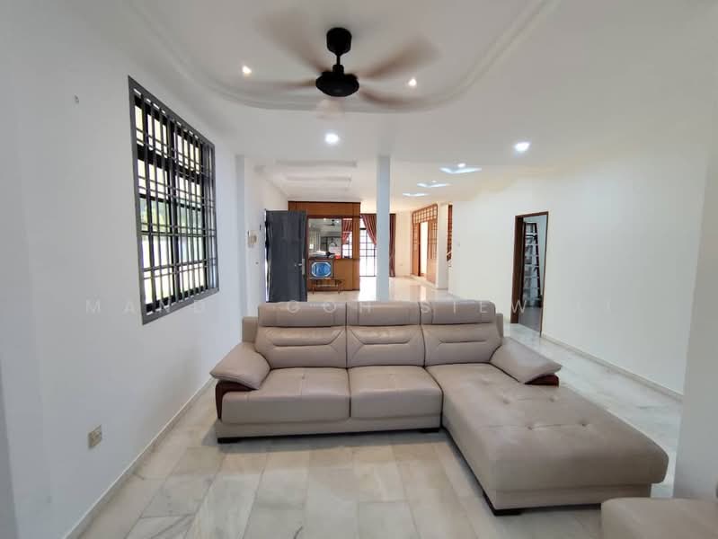 Taman Anak Bukit untuk Untuk Disewa - RM 4,000 /bulan, Mac 2026 - Living Room - PropertyGuru.com.my