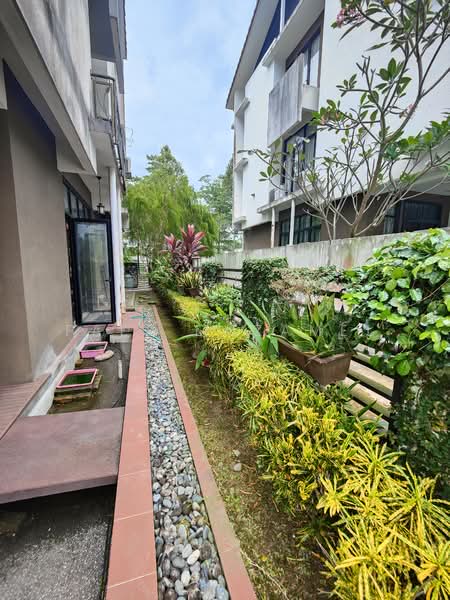 3-storey Terraced House for Sale in Sepang (Selangor) - Faez Muzamel - Exterior - PropertyGuru.com.my