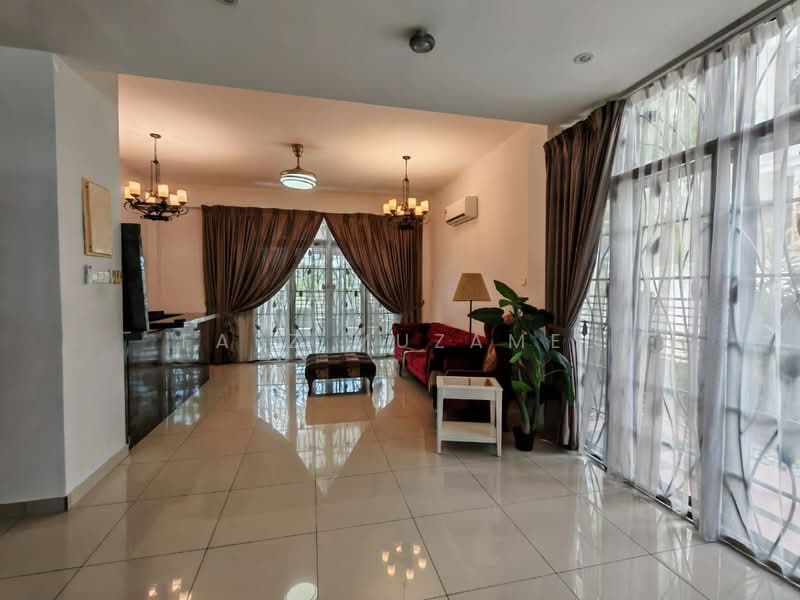 3-storey Terraced House for Sale in Sepang (Selangor) - Faez Muzamel - Living Room - PropertyGuru.com.my