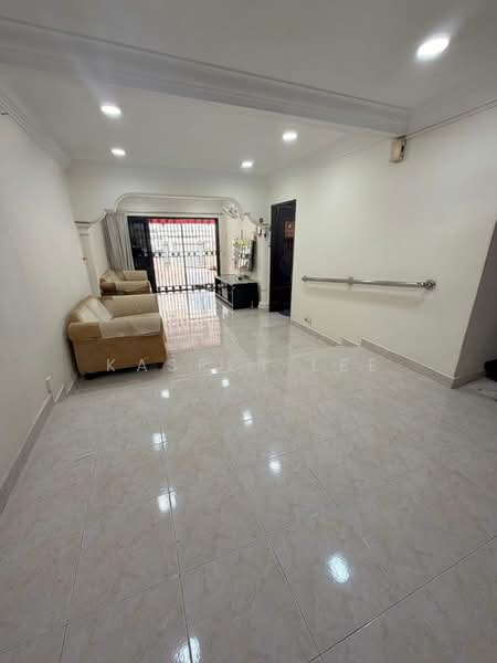 Taman Pelangi untuk Untuk Dijual - RM 1,000,000, Mac 2026 - Living Room - PropertyGuru.com.my