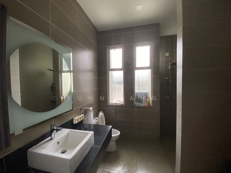2-storey Terraced House for Sale in Johor Bahru (Johor) - Yunn Fang - Bathroom - PropertyGuru.com.my