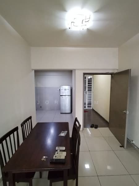 Zennith Suites (Pangsapuri Kebun Teh) untuk Untuk Disewa - RM 2,000 /bulan, Mac 2026 - Dining Room - PropertyGuru.com.my